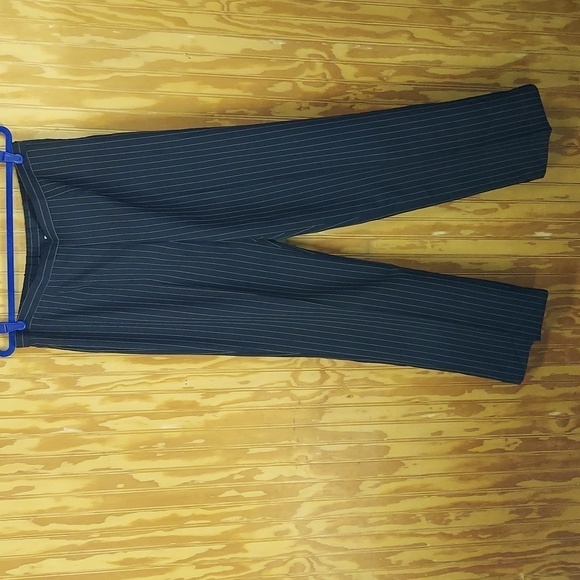 Sweet Suit - Picture 10 of 14